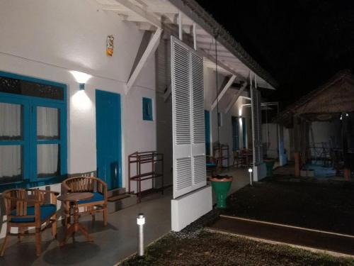 Hostal Vesta Beach