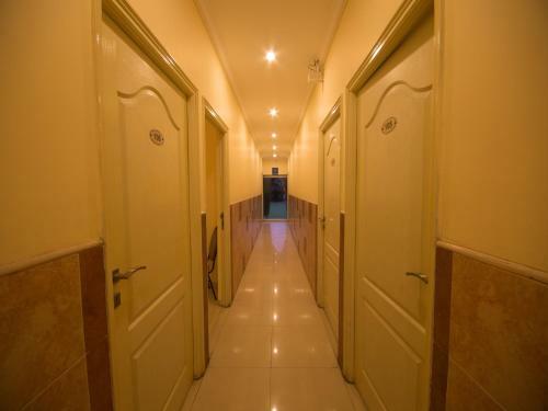 Oyo 2376 Bellevue Hotel