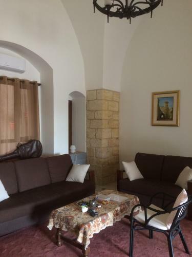 Hostal Miriam Short Term Rental
