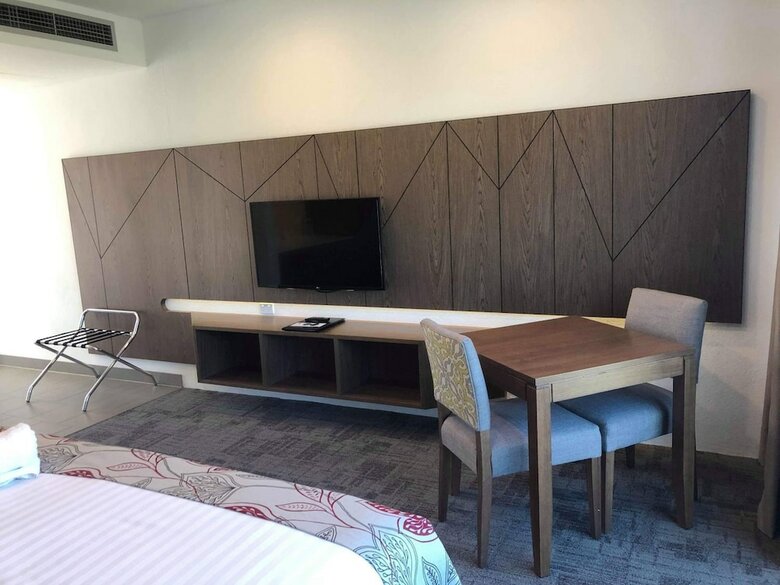 Hotel Young Federation Motor Inn