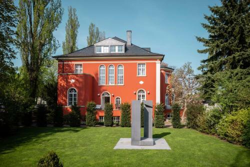 Villa Am Park Apartment