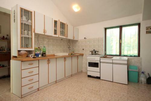 Holiday Home Milna 8900