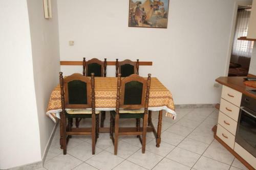 Apartment Zambratija 2557a
