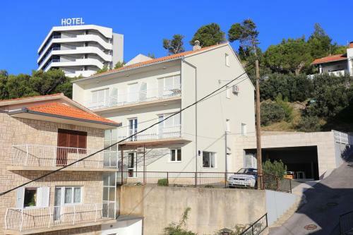 Apartment Duce 2829a