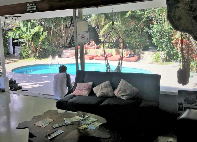 Costa Rica Backpackers Hostel