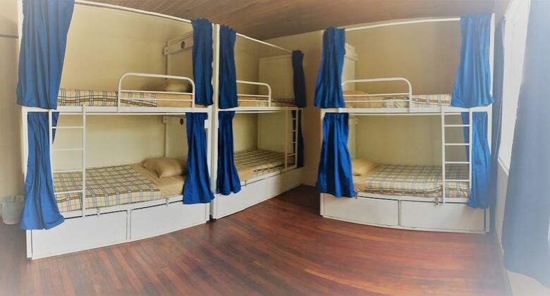 Costa Rica Backpackers Hostel
