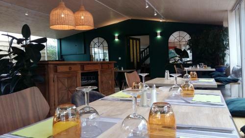 Hotel Le Ch�ne Vert