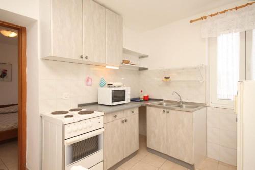 Apartment Osor 8004a