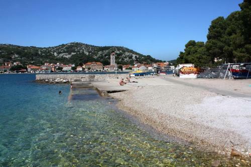 Hostal Double Room Tisno 5128c