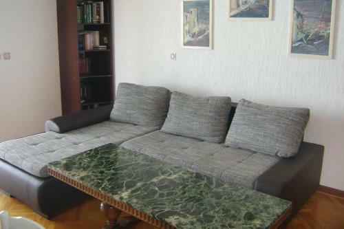 Apartment Babici 2531c