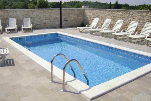 Apartment Babici 2531c