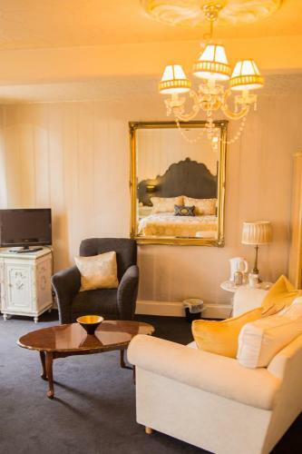 Aylestone Court Hotel