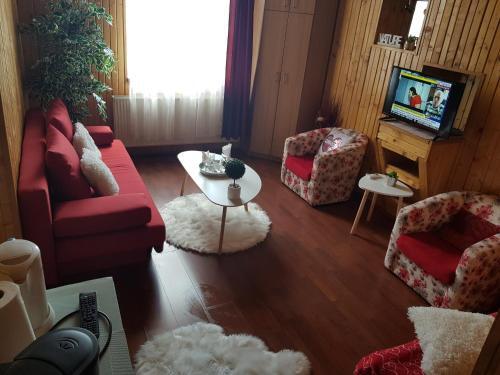Georgiana Apartments