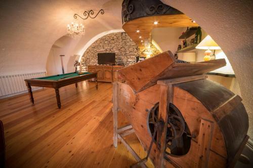 Hostal Chalet Les Moineaux Chambres D'h�tes