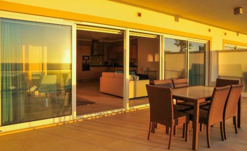 Apartamento Praia Del Rey Seaview Dupplex