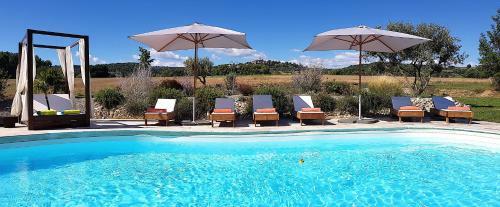 Bed & Breakfast Domaine De Pradaous