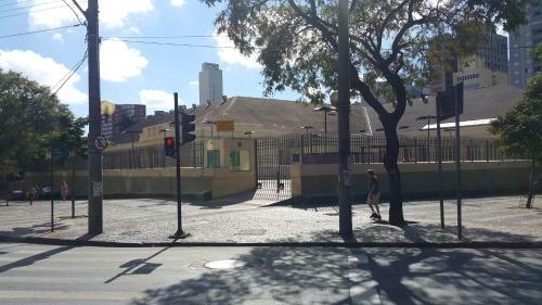 Hostal Tj House Hospedagem