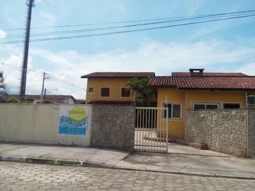 Casas Em Condom�nio Doce Marina