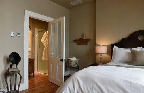 Hotel Manoir Maplewood