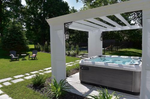 Hotel Manoir Maplewood