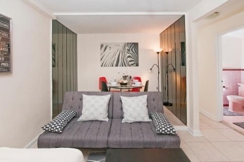 One Bedroom Apartment With Backyard - Brooklyn