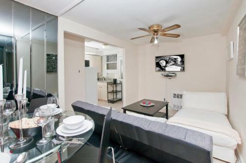 One Bedroom Apartment With Backyard - Brooklyn