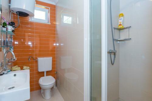 Residencia Guesthouse S&l