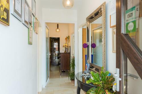 Residencia Guesthouse S&l