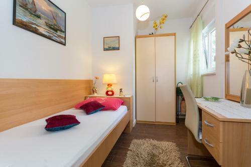 Residencia Guesthouse S&l