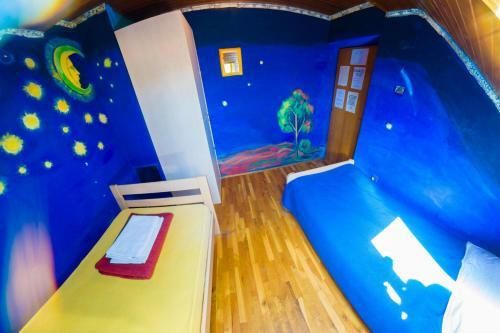Hostal Hostel Mali Mrak