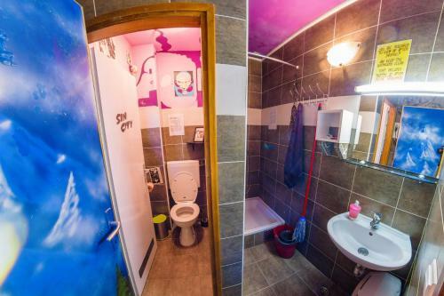 Hostal Hostel Mali Mrak