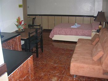 Hotel Ancestors Pension House