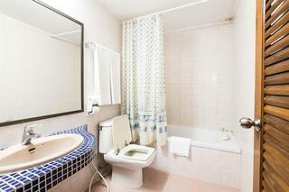 Hotel Seashore Pattaya Resort  By Compass Hospitality