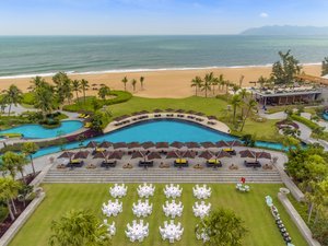 Angsana Lang Co Hotel & Resort