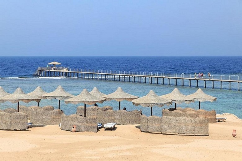 Hotel The Three Corners Happy Life Beach Resort