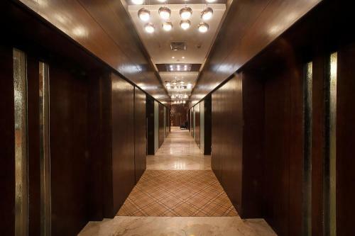 Xenious Grand Xenia Hotel