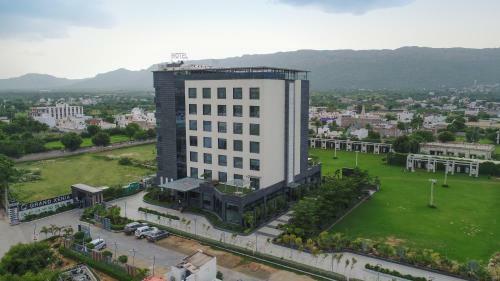 Xenious Grand Xenia Hotel