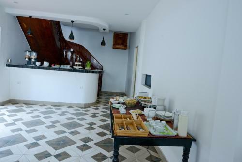 Mowin Boutique Hotel & Residence