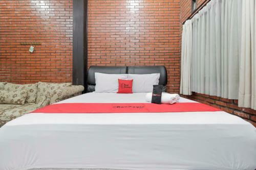 Hostal Reddoorz @ Cilandak Timur