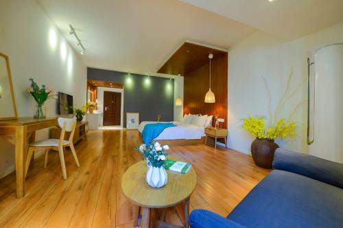 Chongqing Deer Designer Hotel
