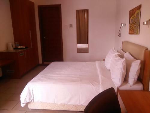 Gloria Plaza Hotel Sandakan