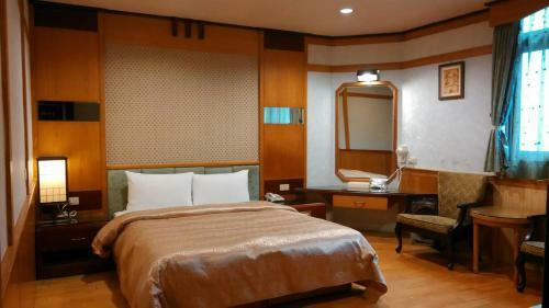 Posada Green City Hotel