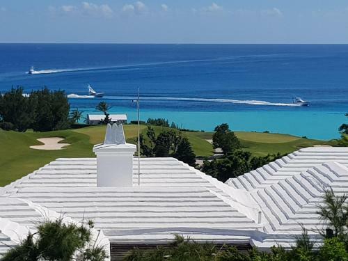 Bermuda Connections Apartments