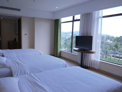 Hotel Galaxy Bay Resort