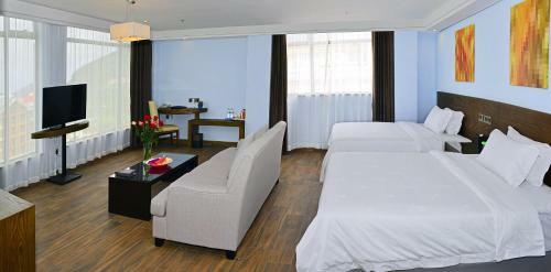Hotel Galaxy Bay Resort