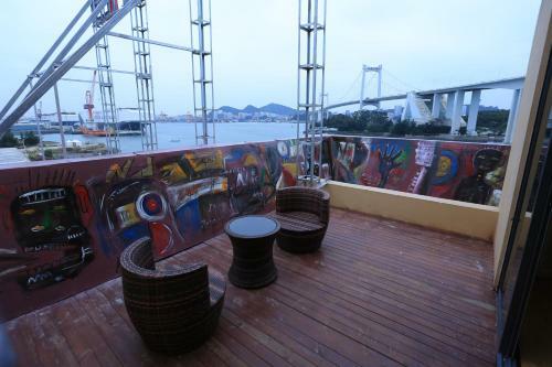 Aizhu Boutique Theme Hotel