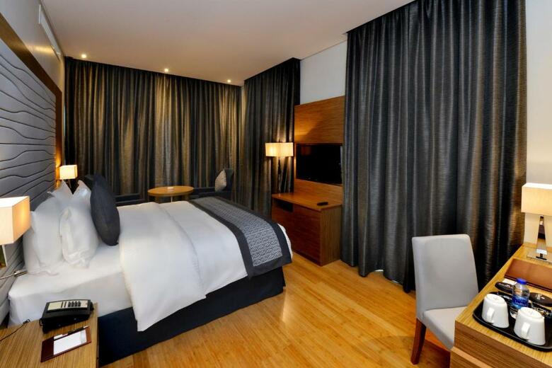 Hotel Ramada Manama City Centre