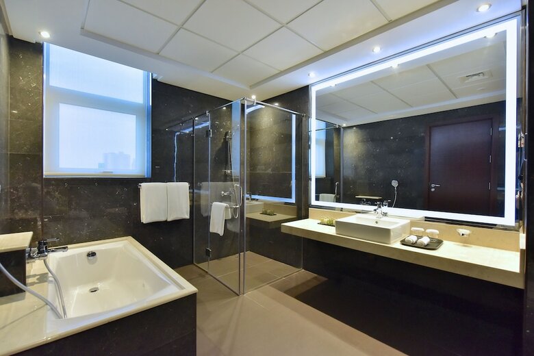 Hotel Ramada Manama City Centre