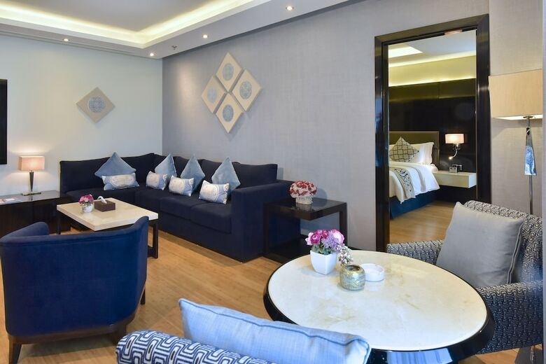 Hotel Ramada Manama City Centre