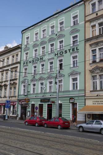 Hostal Pension Akat